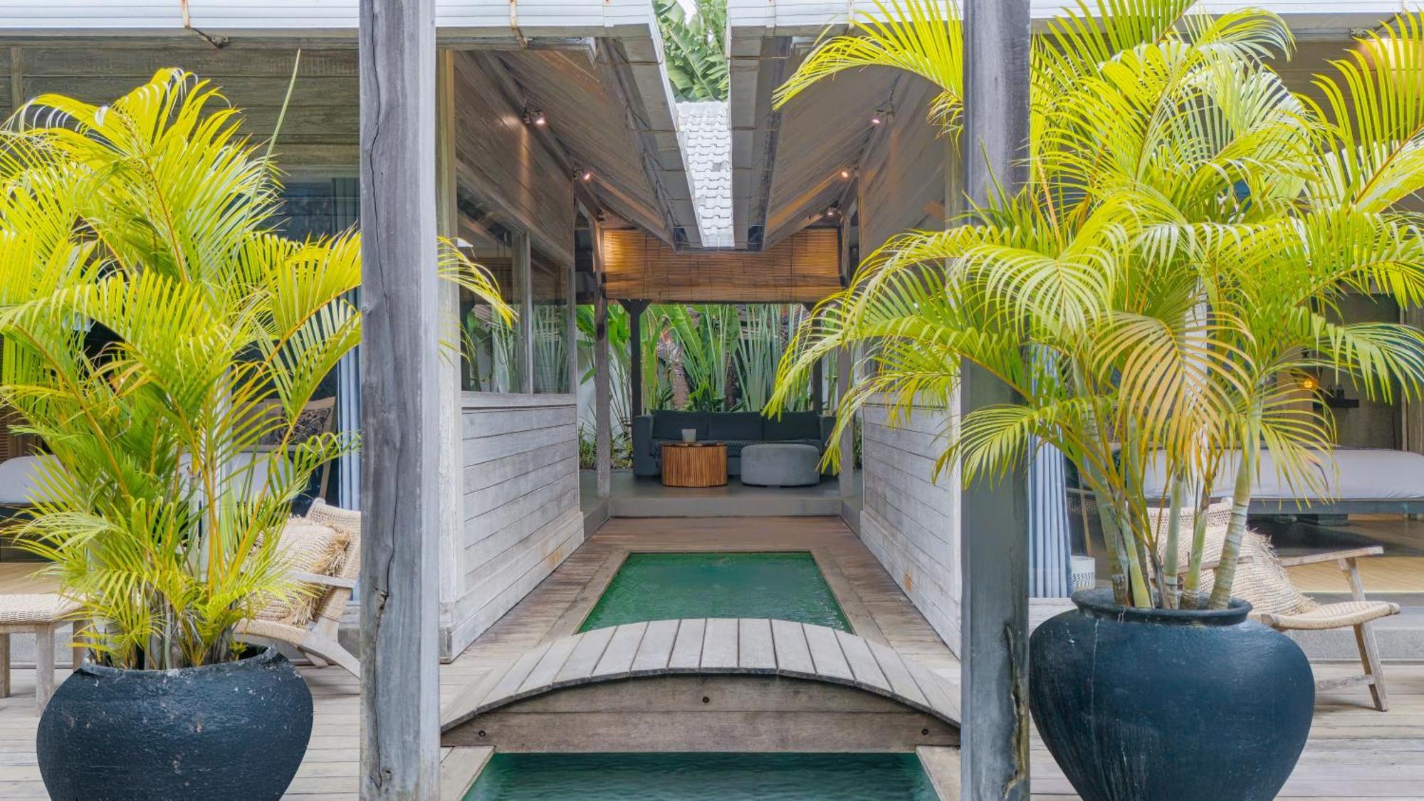 Mundaka Villa By Betterplace Canggu Exterior foto