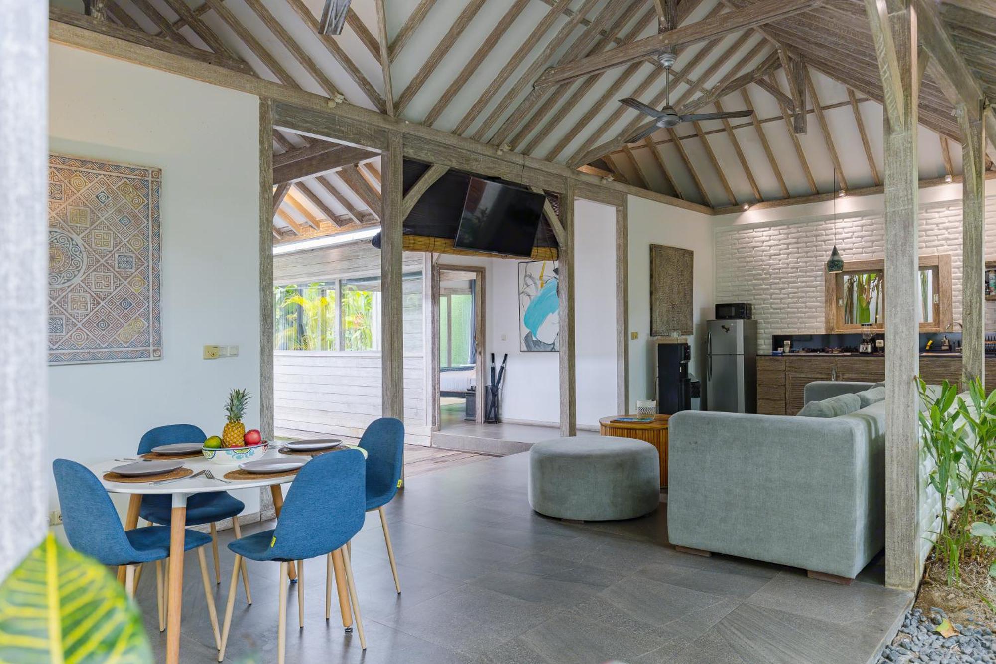 Mundaka Villa By Betterplace Canggu Exterior foto